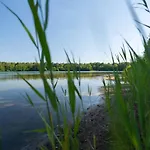Casa de Férias Seevilla Am Mit Sauna, Kamin, Privatem Steg Und Seezugang Barssel (Cloppenburg)