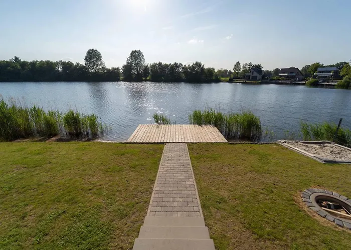 Seevilla Am Mit Sauna, Kamin, Privatem Steg Und Seezugang *